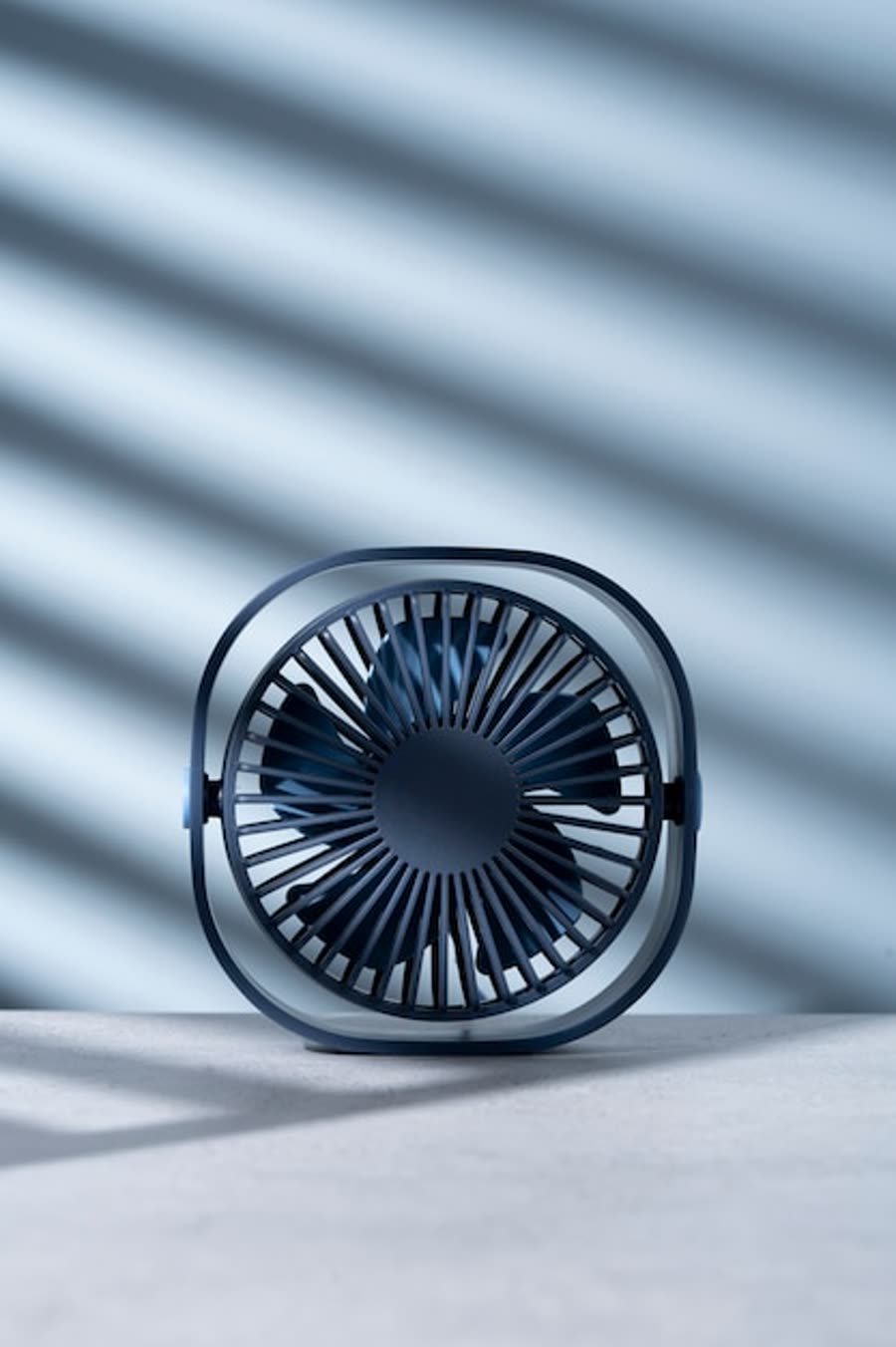 Portable misting fan